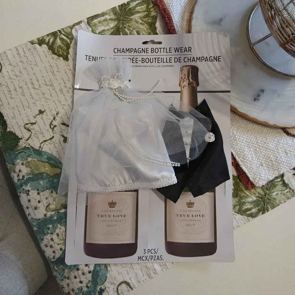 Champagne Bottle Wear Set - Black and White NWT
